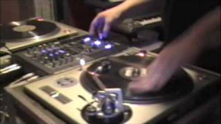 DJ SAL V. Scratch Session