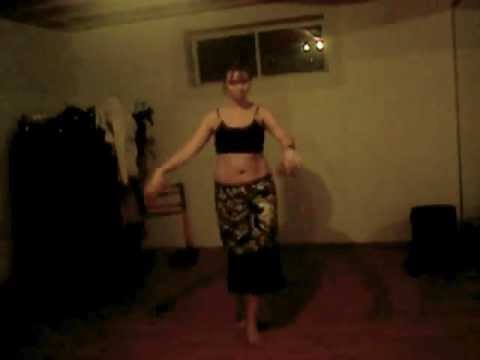 Annie Claude fusion bellydance improv.