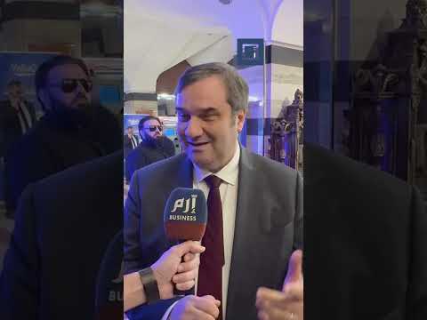 أعلن حاكم مصرف سوريا المركزي، عبد القادر الحصرية، أن البلاد ستبدأ بإطلاق العملة السورية الجديدة وبدء عملية استبدال العملة القديمة اعتبارًا من الأول من يناير/ كانون الثاني.. : 