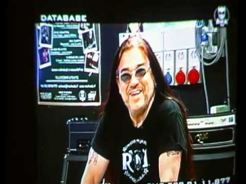 Pino se la ride su chi paragona Stratos a Mengoni e Pausini...