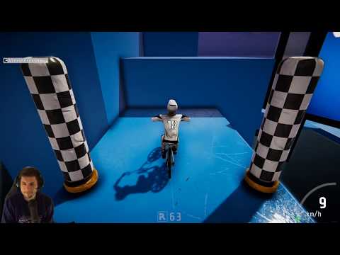 download lagu mp3 mp4 Finalmente è Venerdì, download lagu Finalmente è Venerdì gratis, unduh video klip Finalmente è Venerdì