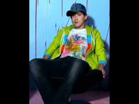 Flour Feat. Flour Fáciii RemiX