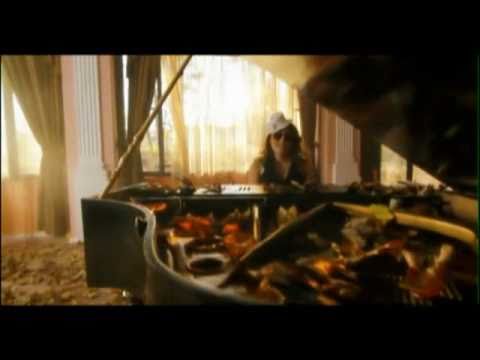 Bogdana feat. Mike - Vseki Ot Nas (Official Video)