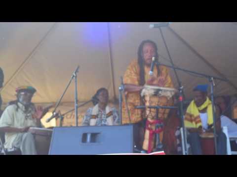 Ras Mo & DSAP play a quadrille adaptation