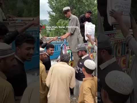 Rescue teams search debris after deadly floods in Pakistan #nocomment #youtubeshorts #shorts