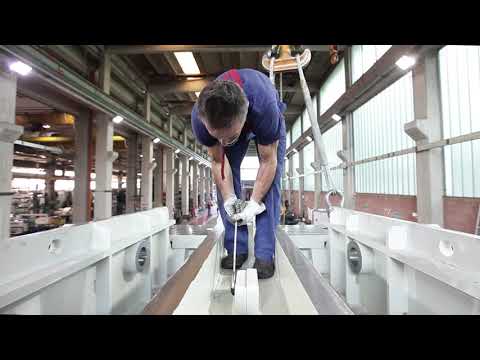 ZANI Presse Modell "Servo Master" 3200 Ton.: Fallstudie Firma in Italien