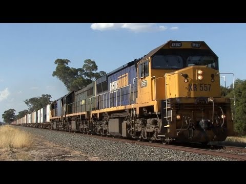 Triple Diesels in the Goulburn Valley: Australian Trains
