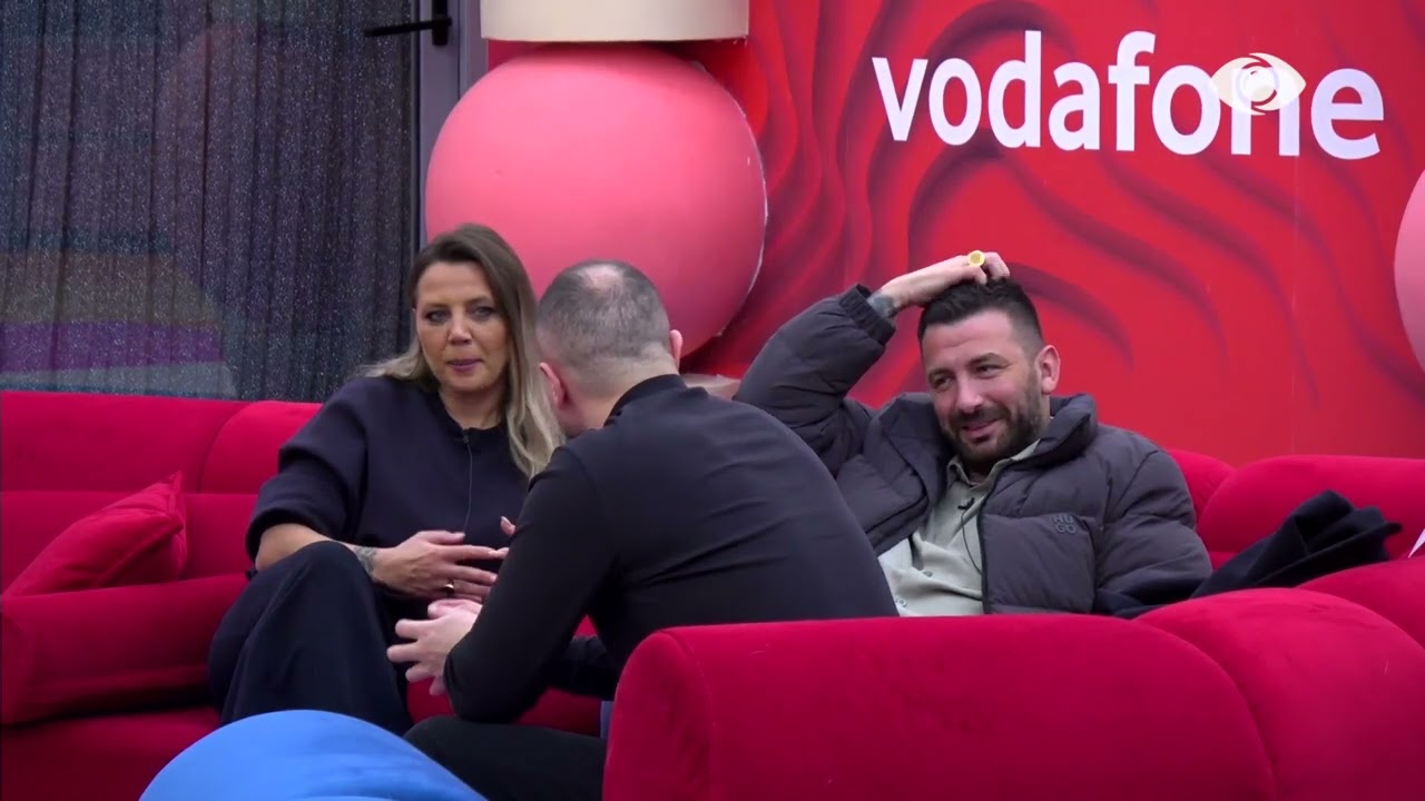 “Duhet t’i durosh të gjitha…”/ Kelly, Gerta dhe Shkëlzeni diskutojnë rreth lojës në shtëpi