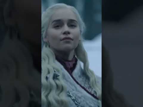 Drogon and Rhaegal are flying over Winterfell - Game of Thrones