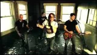 Instruction &quot;I&#39;m Dead&quot; directed by Rich Newey