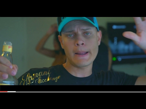 MC Huguinho - Resenha Em Casa (Video Clipe) DJ Teta