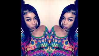 Mila J -kickin back (lyrics)