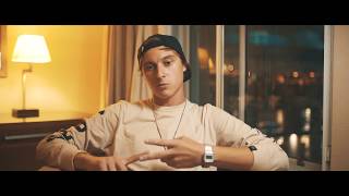 Você pode assistir o DVD do State Champs no YouTube