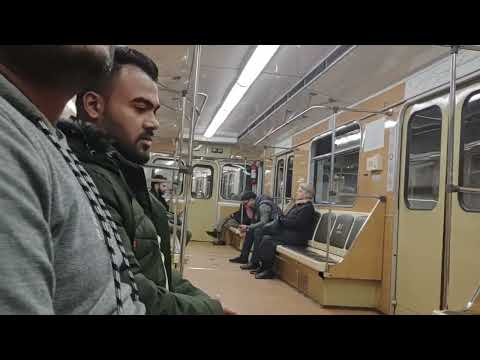 Metro Train Baku Azerbaijão #metrotrain #baku #azerbaijan #azerbaycan #travel