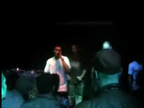 HuizBaaz - Skupet Rap Release Party (Live on Stage)