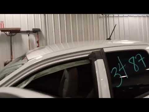 BB0164  19 COLORADO 2.5L