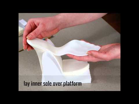 3D Stiletto Shoe fondant icing / gumpaste mould & former set 3D Stiletto Shoe fondant icing / gumpaste mould & former set