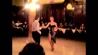 Gabriel Misse y Alejandra Mantiñan Rock and Roll en Confiteria Ideal