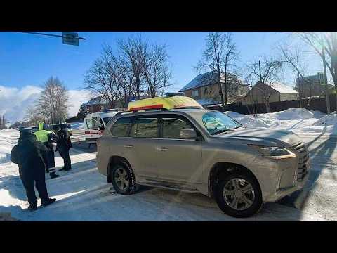 Ребёнок поскользнулся и попал под колёса. Real Video