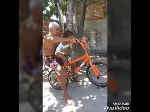 Criança de 2 Anos Já é fã do Lucas MotoVlog ft. Lekinho e Denis do grau