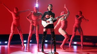 St. Vincent Performs &#39;Los Ageless&#39;