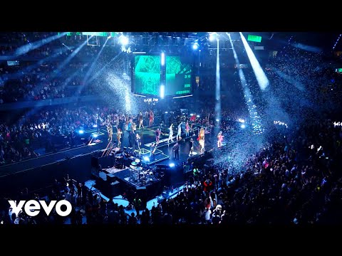 Vuela Vuela (En Vivo Arena 20)