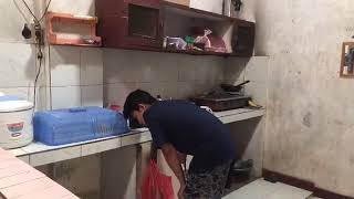 Download lagu Video lucu Ega Al fariz, yg lagi viral #apasalahaku #goyangtiktok mp3