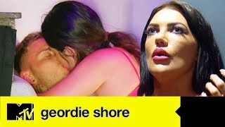 Abbie Holborn Goes Akka And Swills New Lad Grant Molloy | Geordie Shore 17 Ep #1 Highlights