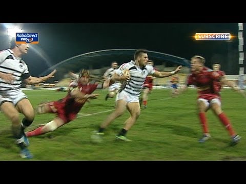 Giovanbattista Venditti steps in off his right for a try - Zebre v Scarlets 22nd March 2013