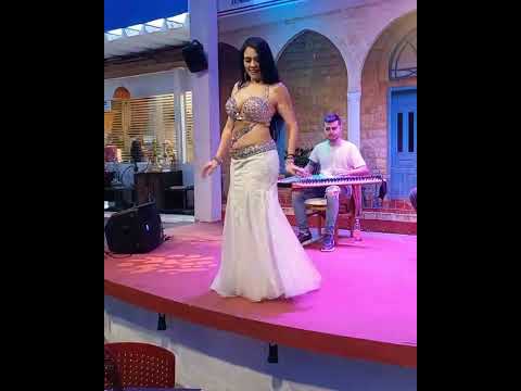 Ana Claudia Borges - Show na Casa 1001 noites