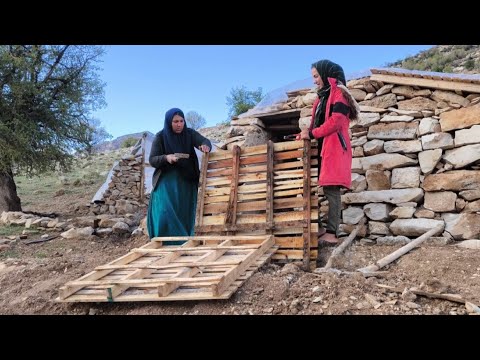 **Building in a cave: Mahnaz and her family building a new house.**