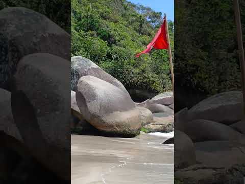 Praia de Bombinha Santa Catarina 05/12/25
