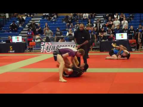 Munkhbayar Altantugs vs Jan Zander - IBJJF London Fall Open No-Gi 2015 - Purple Adult - Open