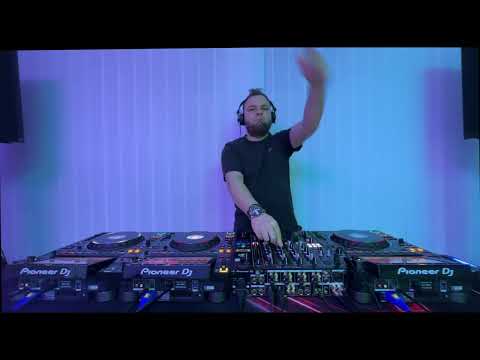 Melodic House & Techno - January 2023 | Pioneer DJ CDJ 3000 | Dj Set by Laurentiu Brabete |
