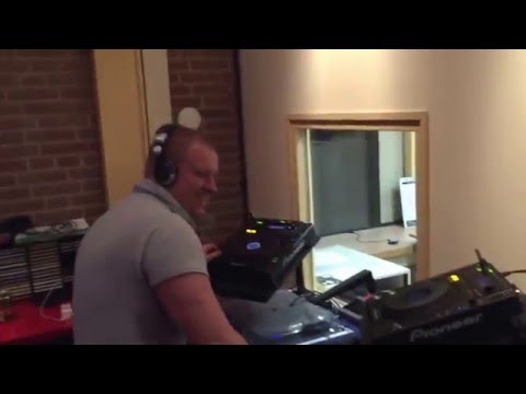Dj Dennis R playing at clubnightmusic.com 26-02-2016. Trance and Progressive