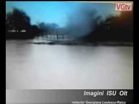 Inundatiile fac prăpăd în localitatile Oltului