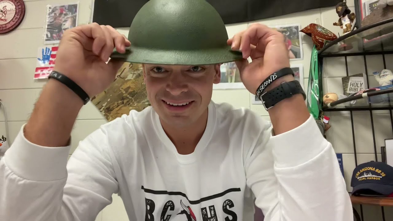 WW1 Trench Warfare simulation (featuring the Christmas Truce of 1914 🎄🏳️) - World History class