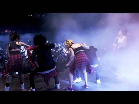 Emrah Karaduman ft  Murat Dalkılıç - Kırk Yılda Bir Gibisin - ŞAH TV