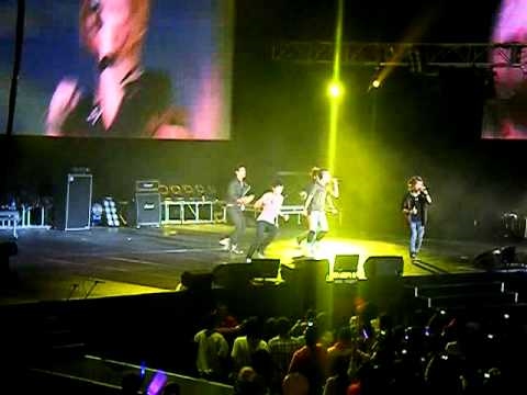 [100904] [FANCAM] SHINee - Lucifer (SMTOWN CONCERT LA)