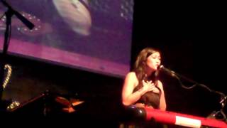 Connie Lim Performs Sugar Live at Anthology