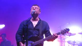 Umbrella - Manic Street Preachers, Bath 15/05/2019