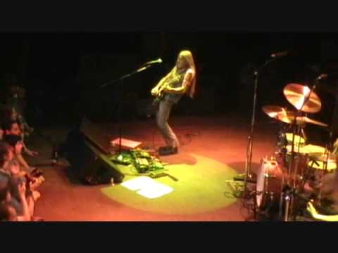 Wino @ the 930 Club Women in the orange pants 2009