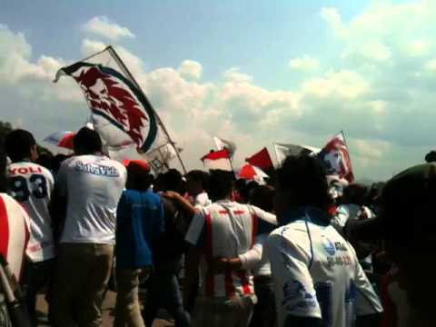 "Ultra Fiel - CD Olimpia - Caminata" Barra: La Ultra Fiel &bull; Club: Club Deportivo Olimpia