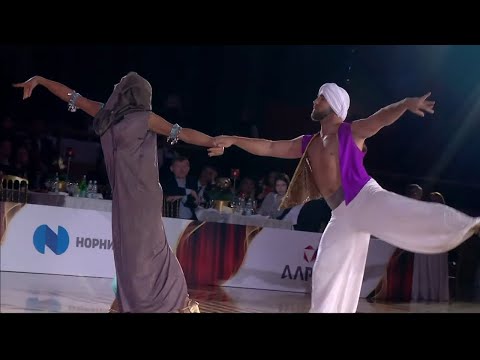 Robin Matejka - Nicol Cupalova | 2019 WDSF World ShowDance Latin