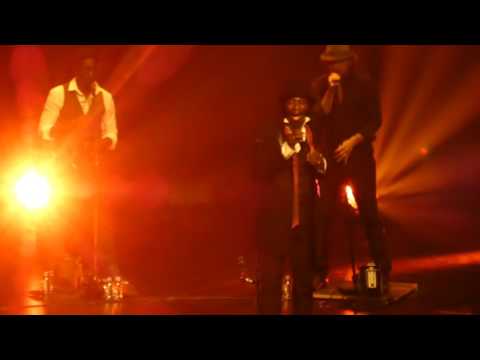 Faada Freddy Reality Cuts Me Like a Knife Courbevoie 13/12/2016