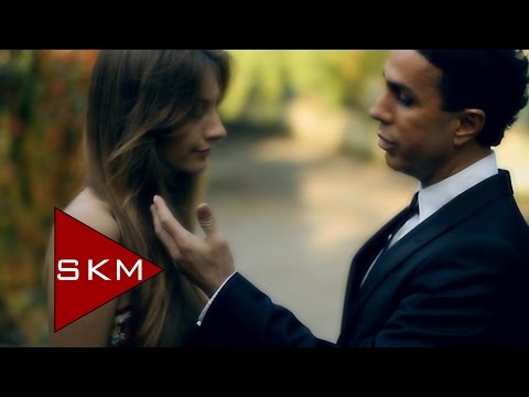 Seni Sevmek Boynumun Borcu-Yılmaz Morgül (Official Video)