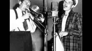 Tommy Dorsey Orchestra w/ Frank Sinatra - Yours is My Heart Alone