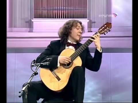 Rare Guitar Video:  Dimitri Illarionov plays Valse en Skai by Roland Dyens