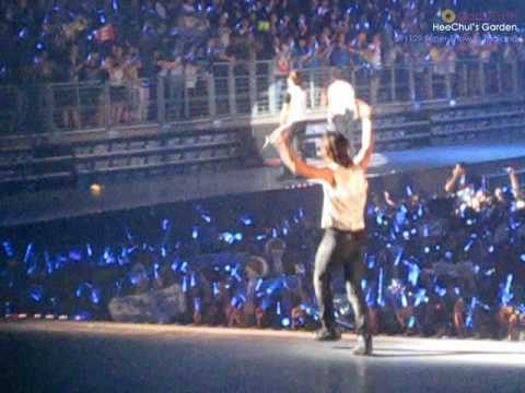 [FanCam] 091129 SS II In Thailand [Main DongHae] - Disco Drive