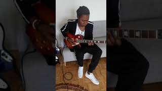 Guitare Mama - Papa Wemba